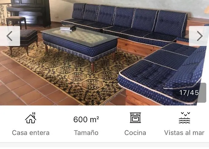 Casa Playa Sinas ラショ